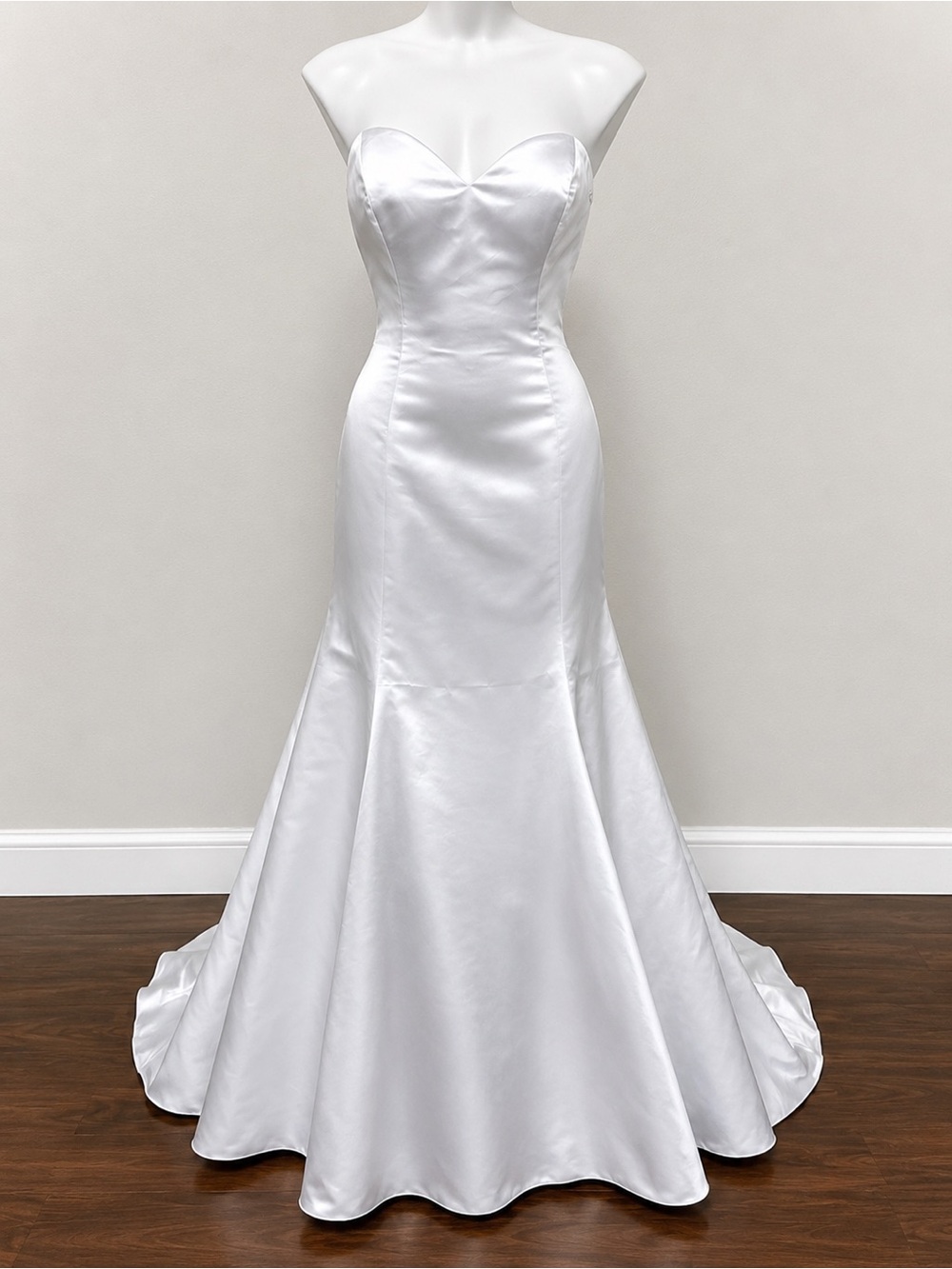 Strapless White Satin Mermaid Dress